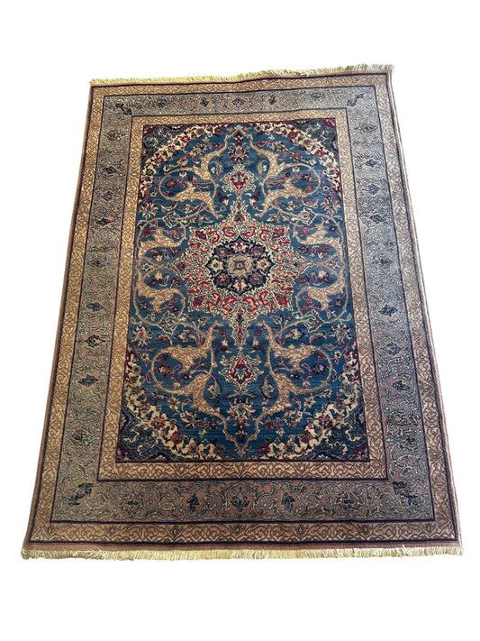 Tapis de style oriental 190cm x 135cm
