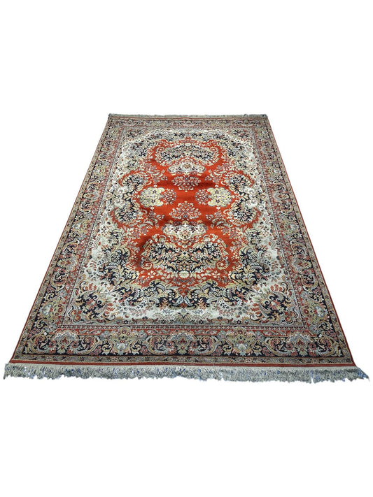 Grand tapis oriental 3m x 2m