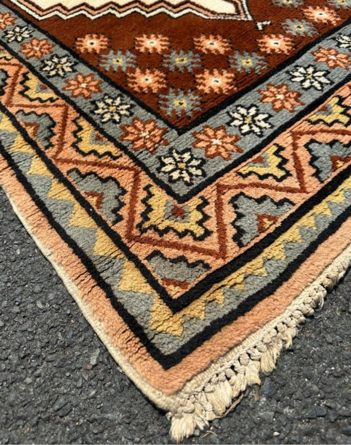 Tapis tunisien fait main 180cm x 100cm