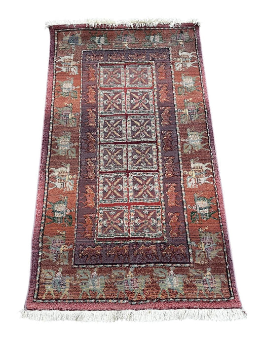 Tapis de style oriental 160cm x 90cm