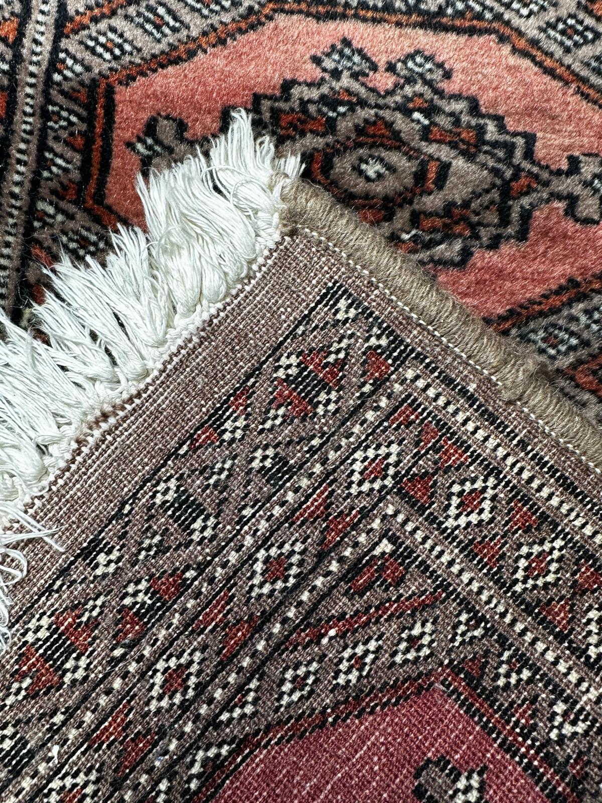 Petit tapis persan fait main 70cm x 30cm