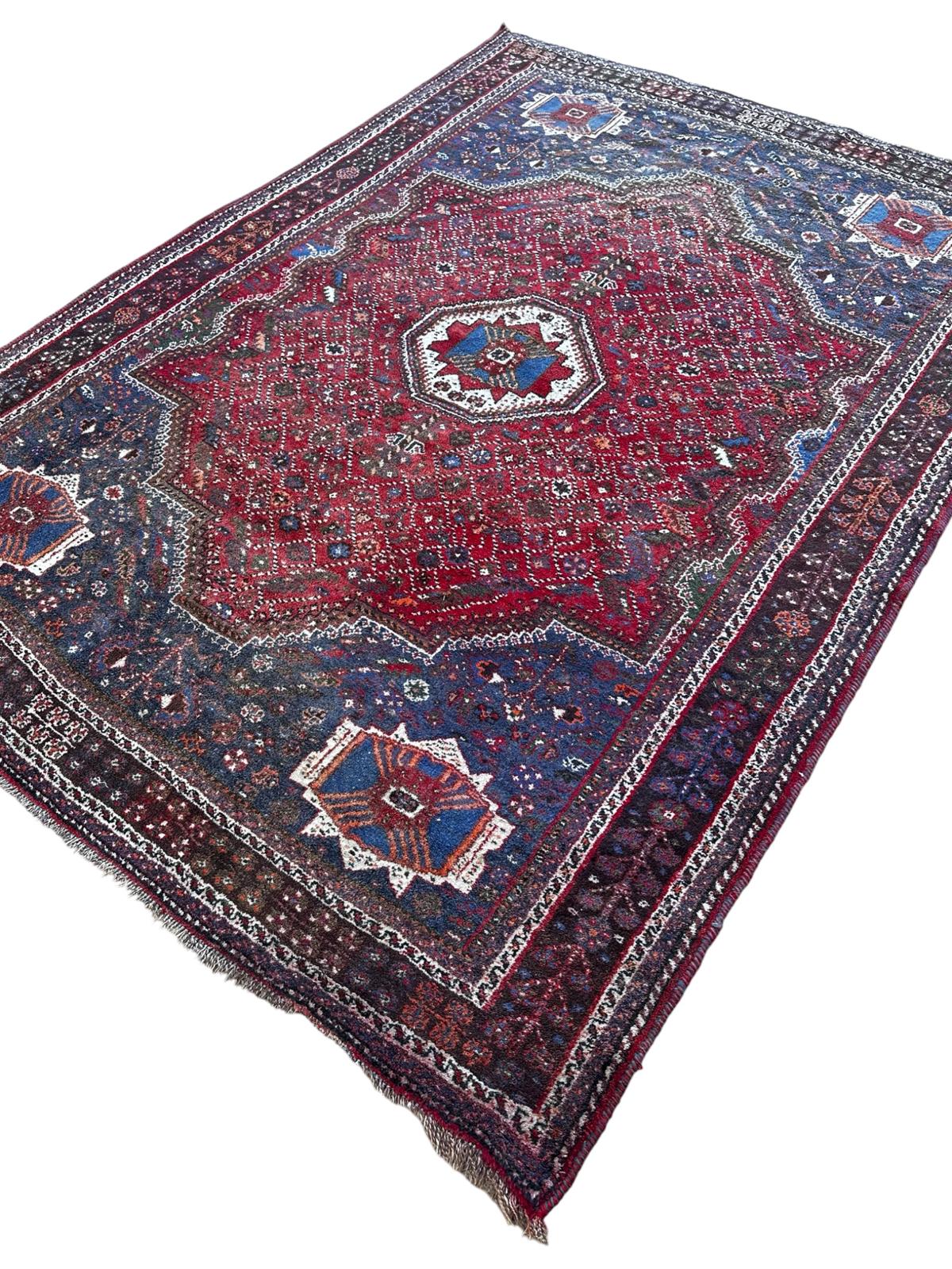 Tapis persan fait main 2m x 3m