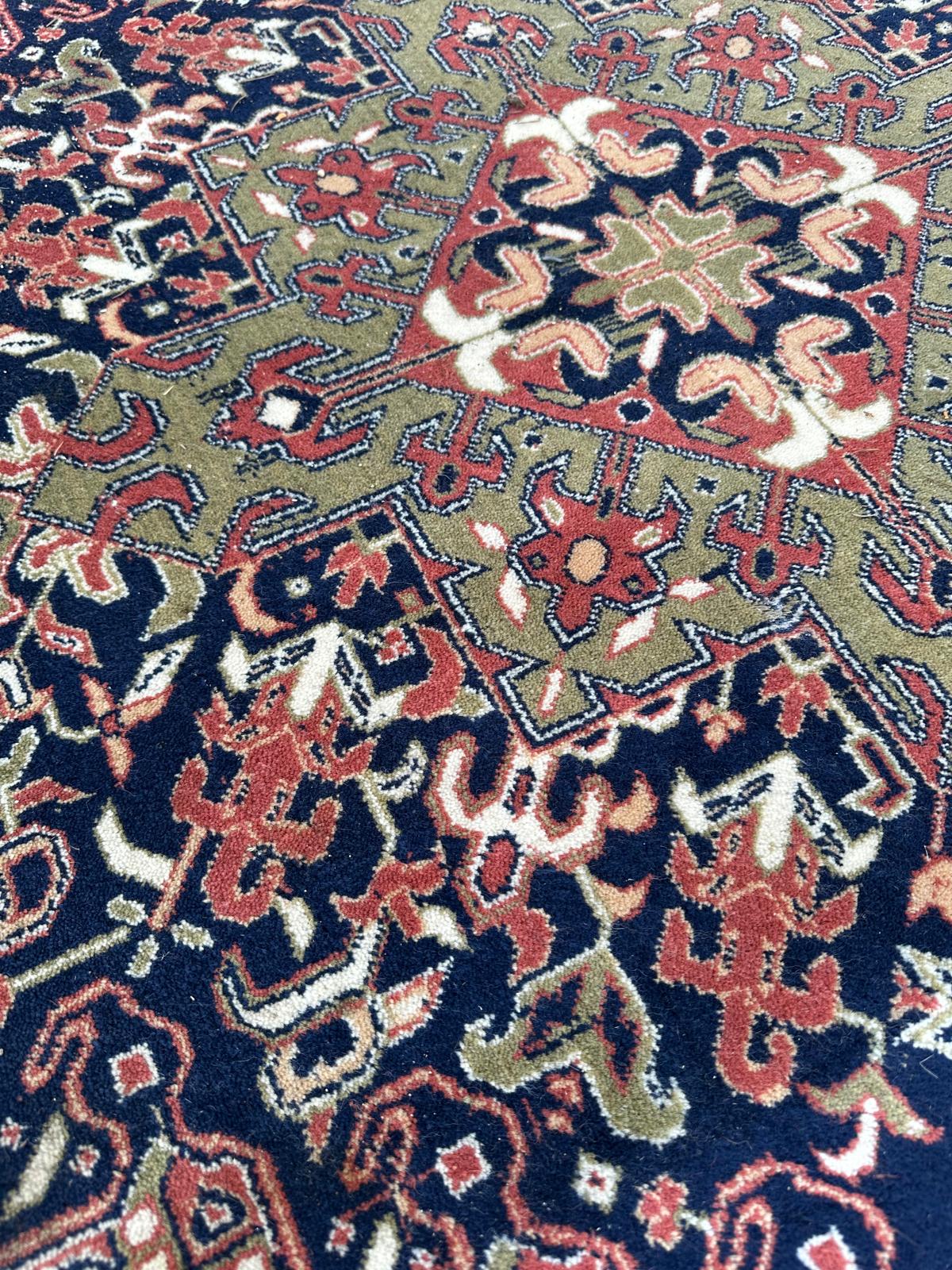 Grand tapis oriental 360cm x 250
