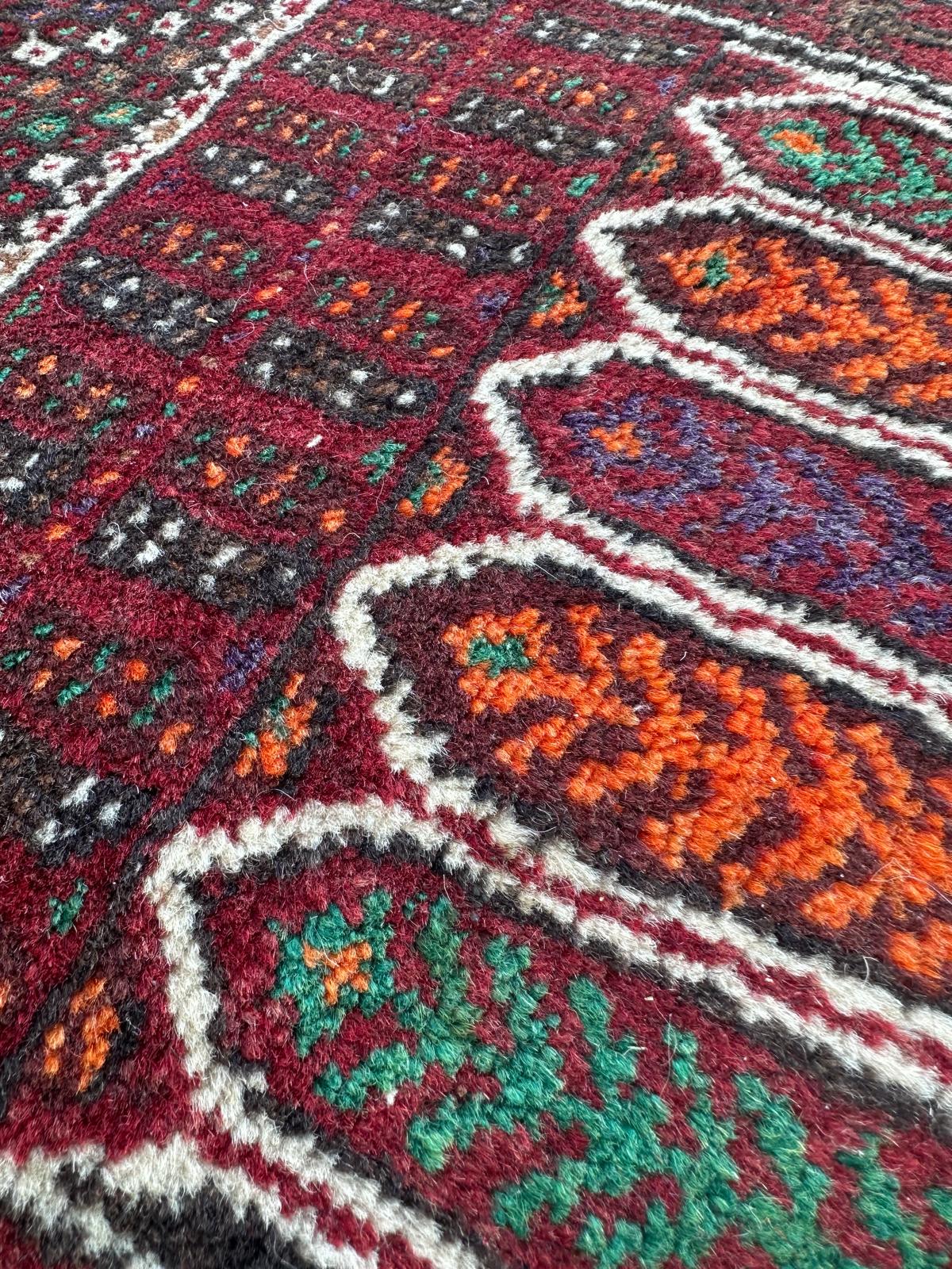 Tapis persan fait main 200cm x 110cm