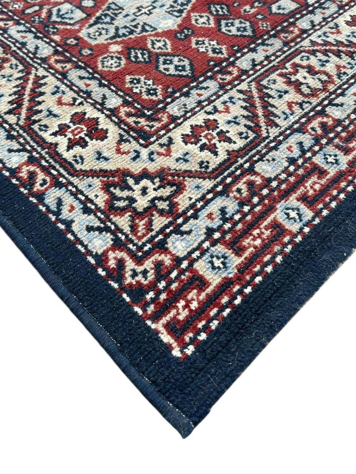 Grand Tapis Oriental 2m x 3m