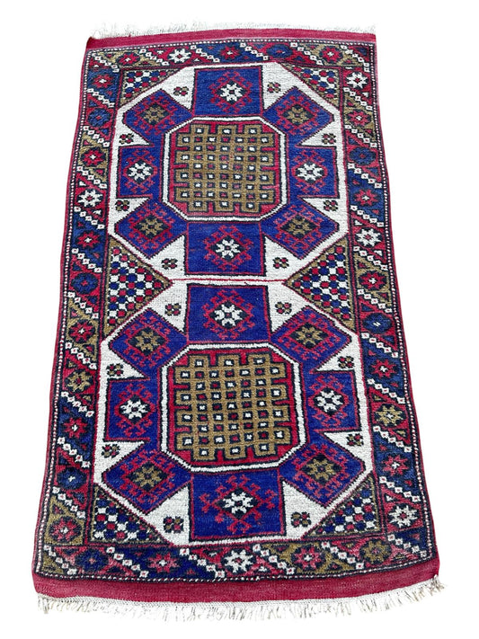 Tapis arménien fait main 150cm x 80cm