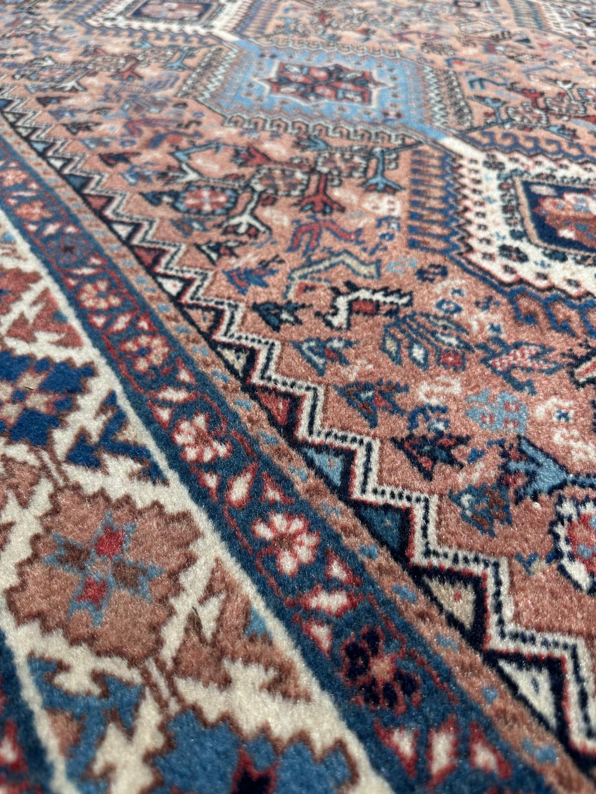 Tapis persan carré 250cm x 200cm