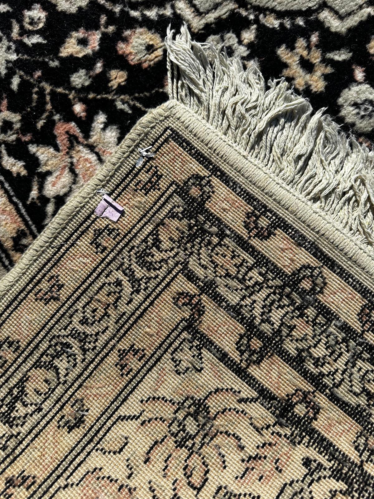 Tapis de style oriental 260 x 160cm