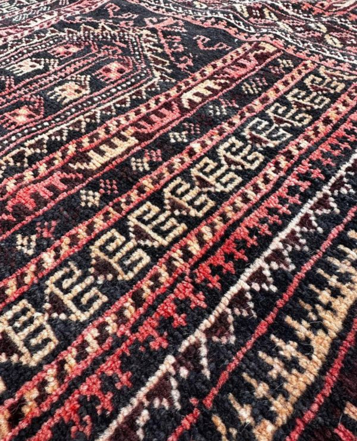 Tapis Afghan fait main 150cm x 90cm
