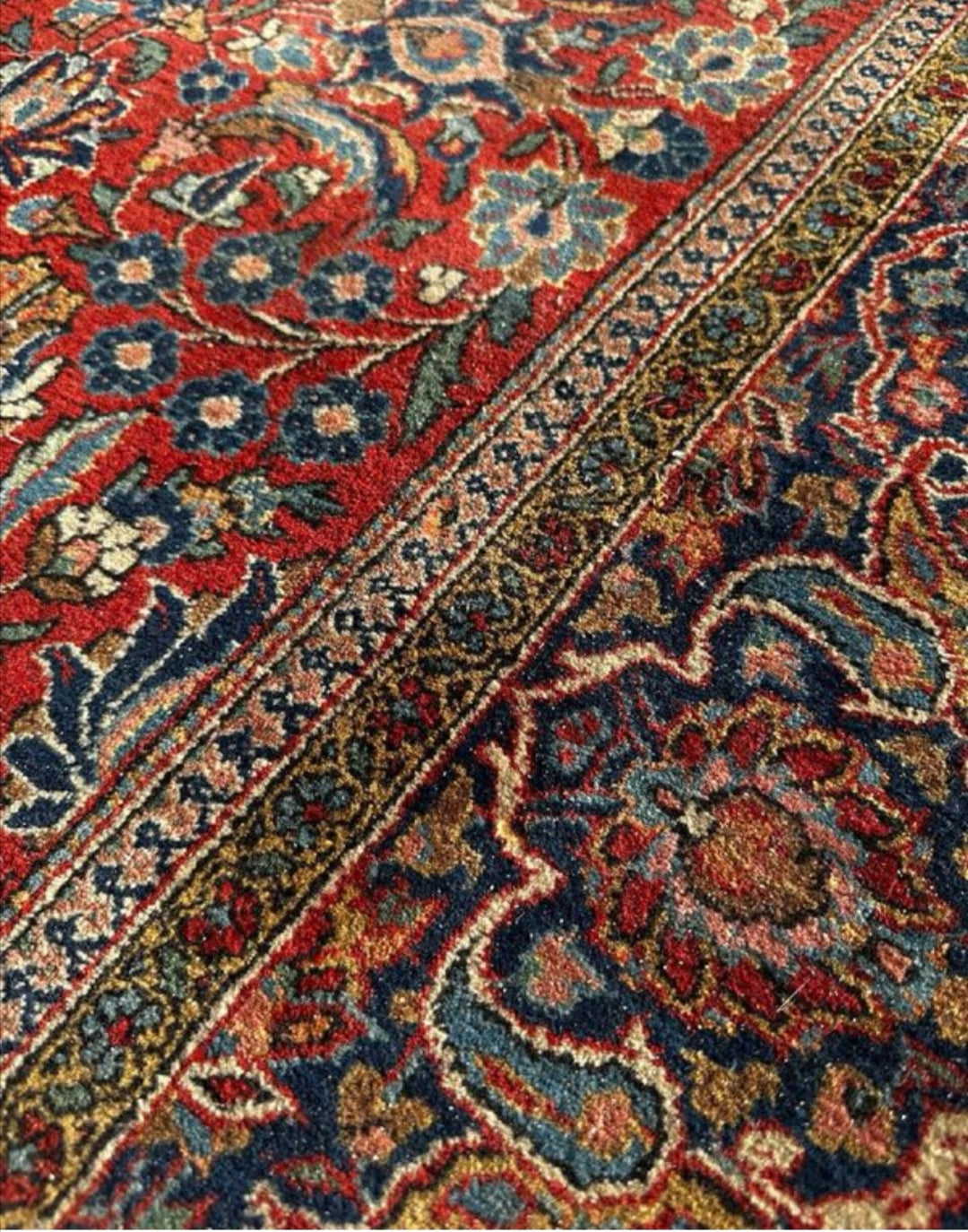 Tapis persan fait main 2,2m x 1,4m