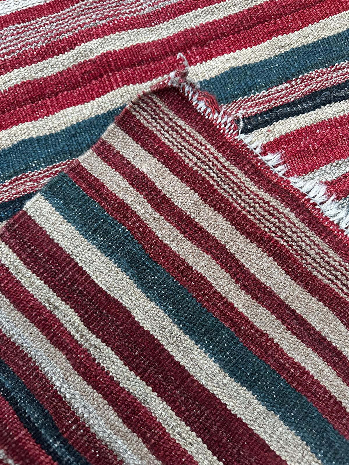 Tapis kilim de couloir fait main