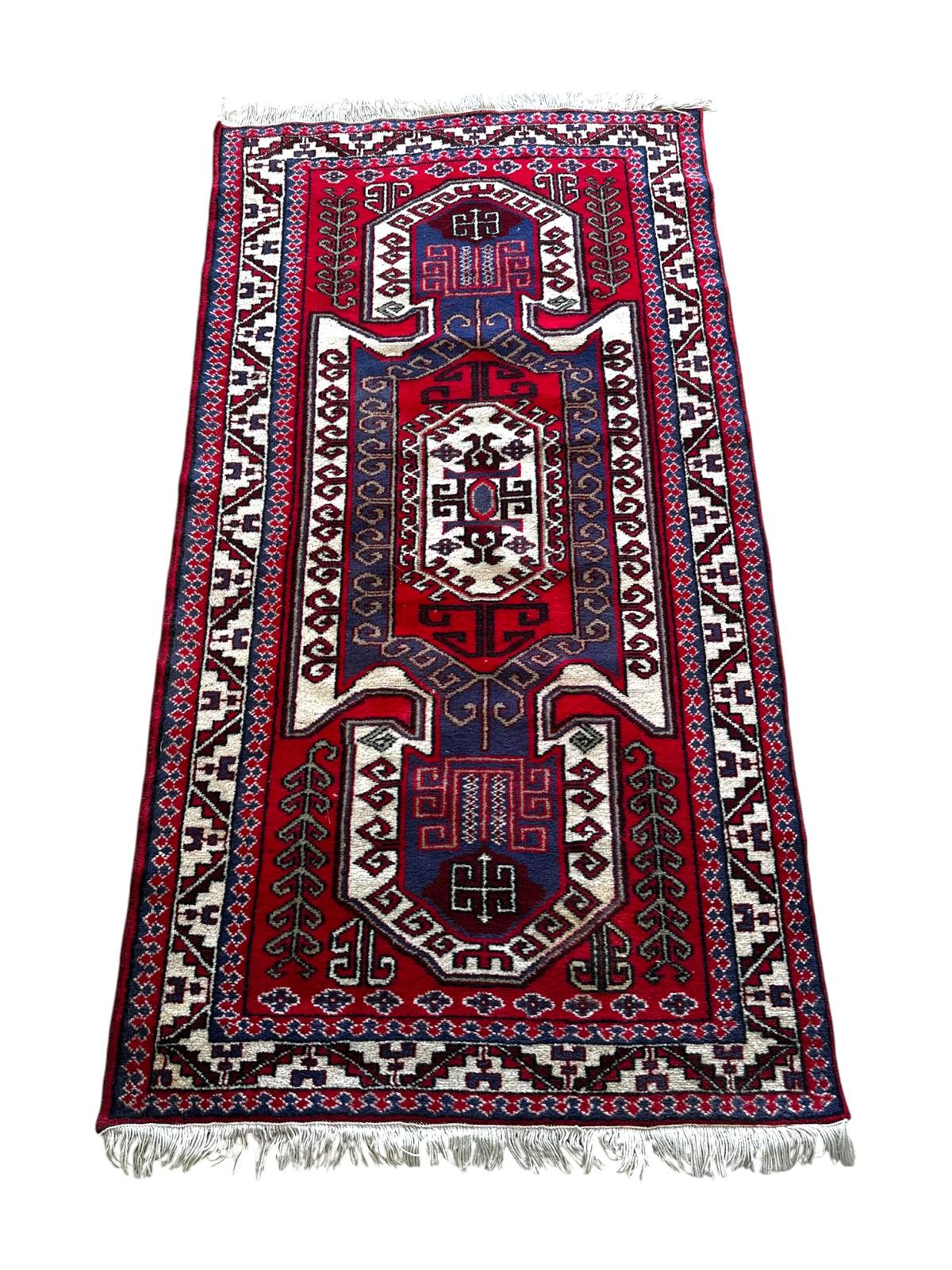 Tapis persan fait main 190cm x 100cm