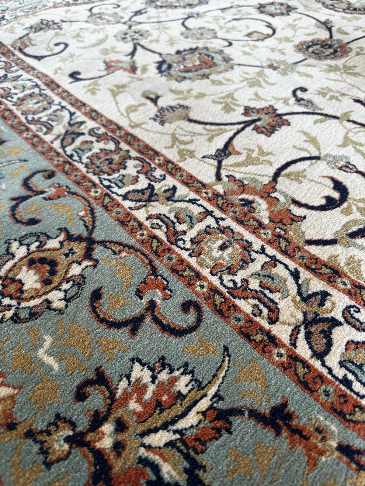 Tapis oriental 2m x 3m