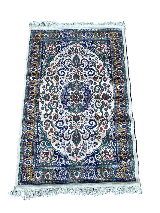Tapis de style oriental 110cm x 70cm