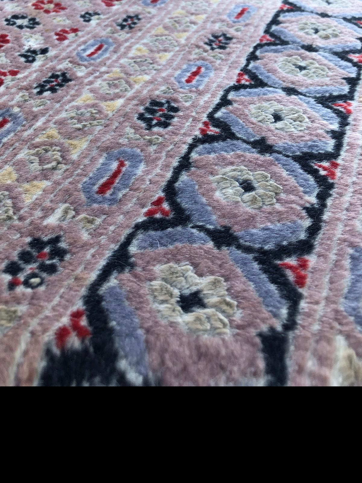Tapis Pakistanais fait main - 1,8m x 1,3m