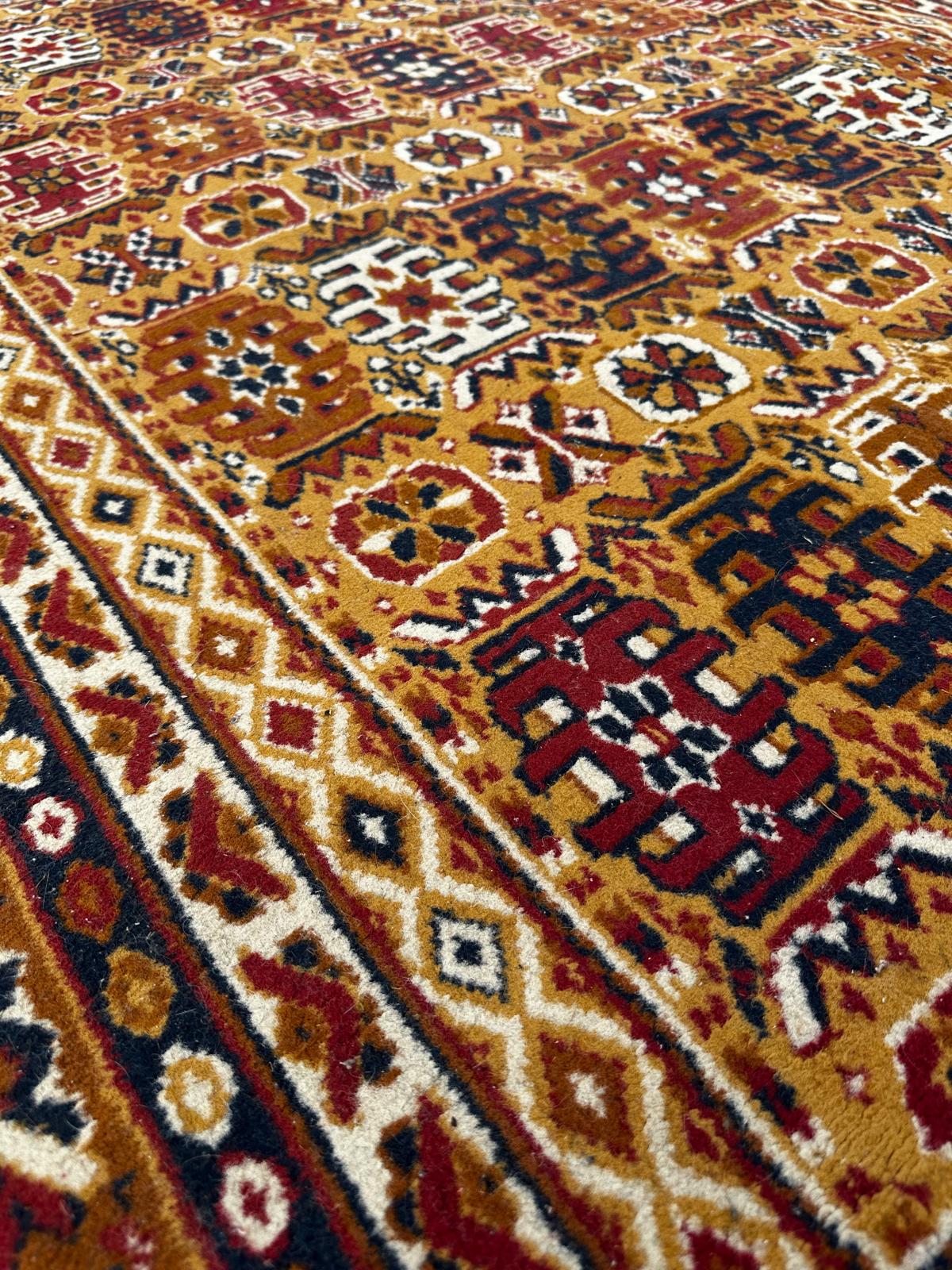 Tapis de style oriental 220cm x 170cm