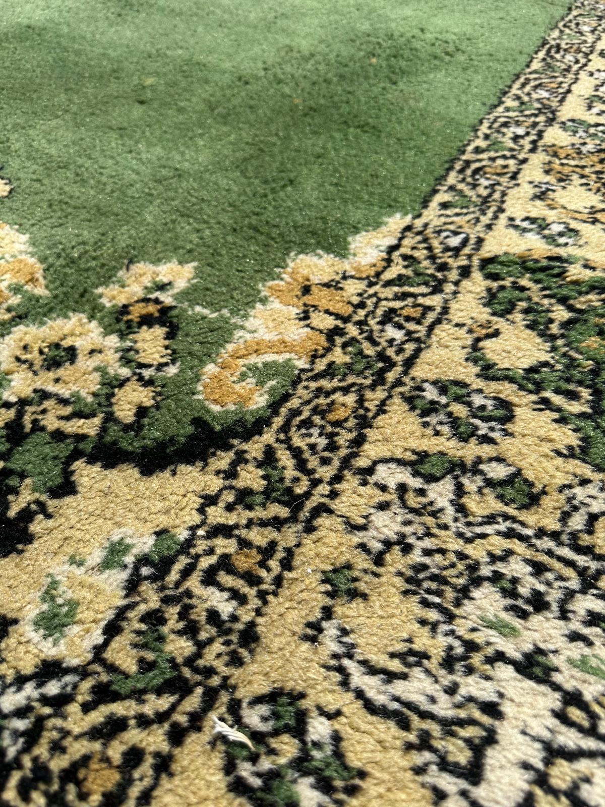 Tapis marocain vert fait main 3m x 2m