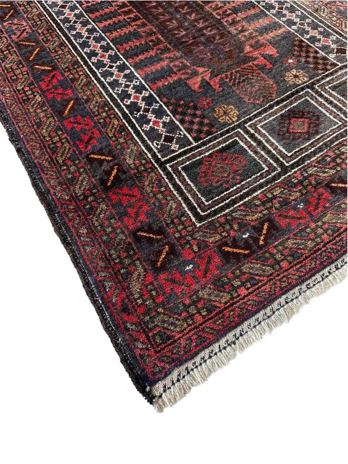 Tapis persan fait main 150cm x 80cm