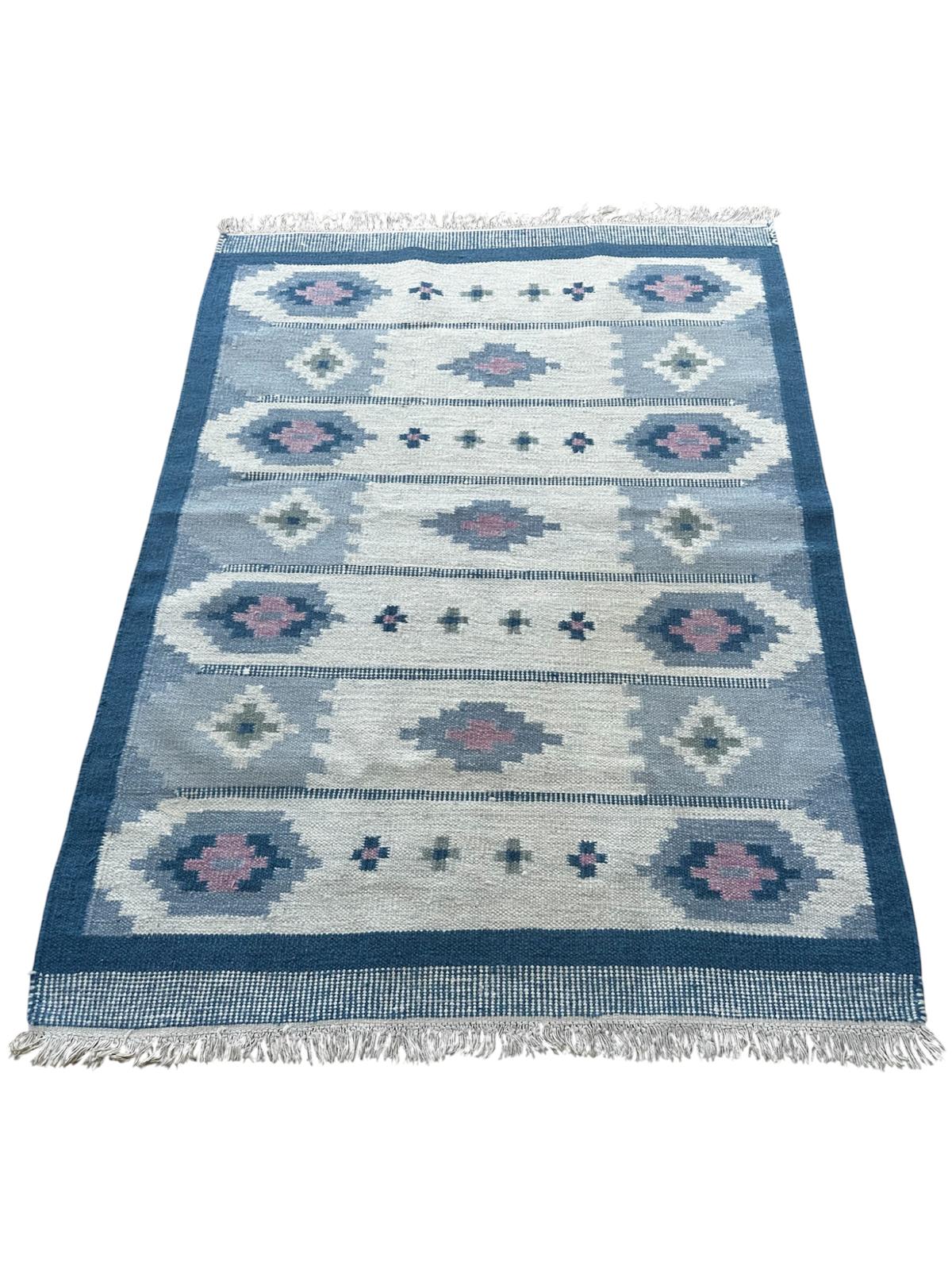 Tapis kilim fait main 200cm x 140cm