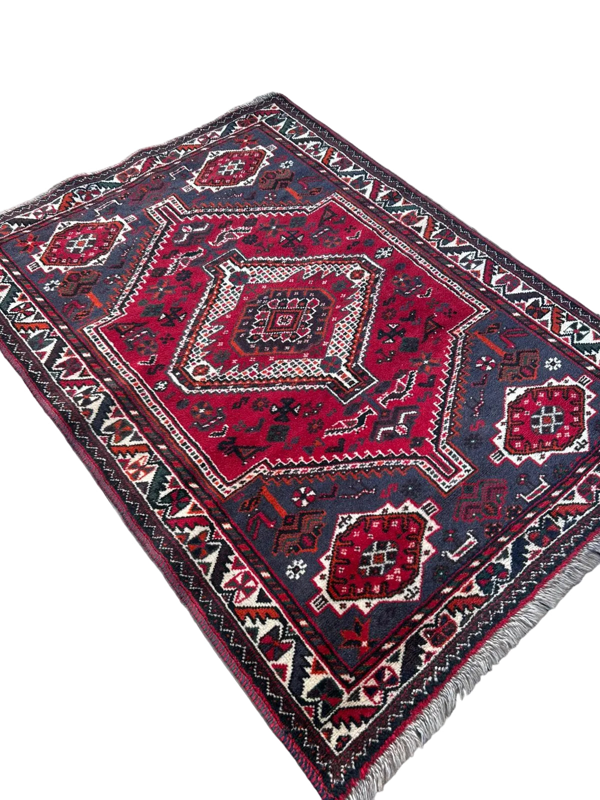 Tapis persan fait main 150cm x 110cm