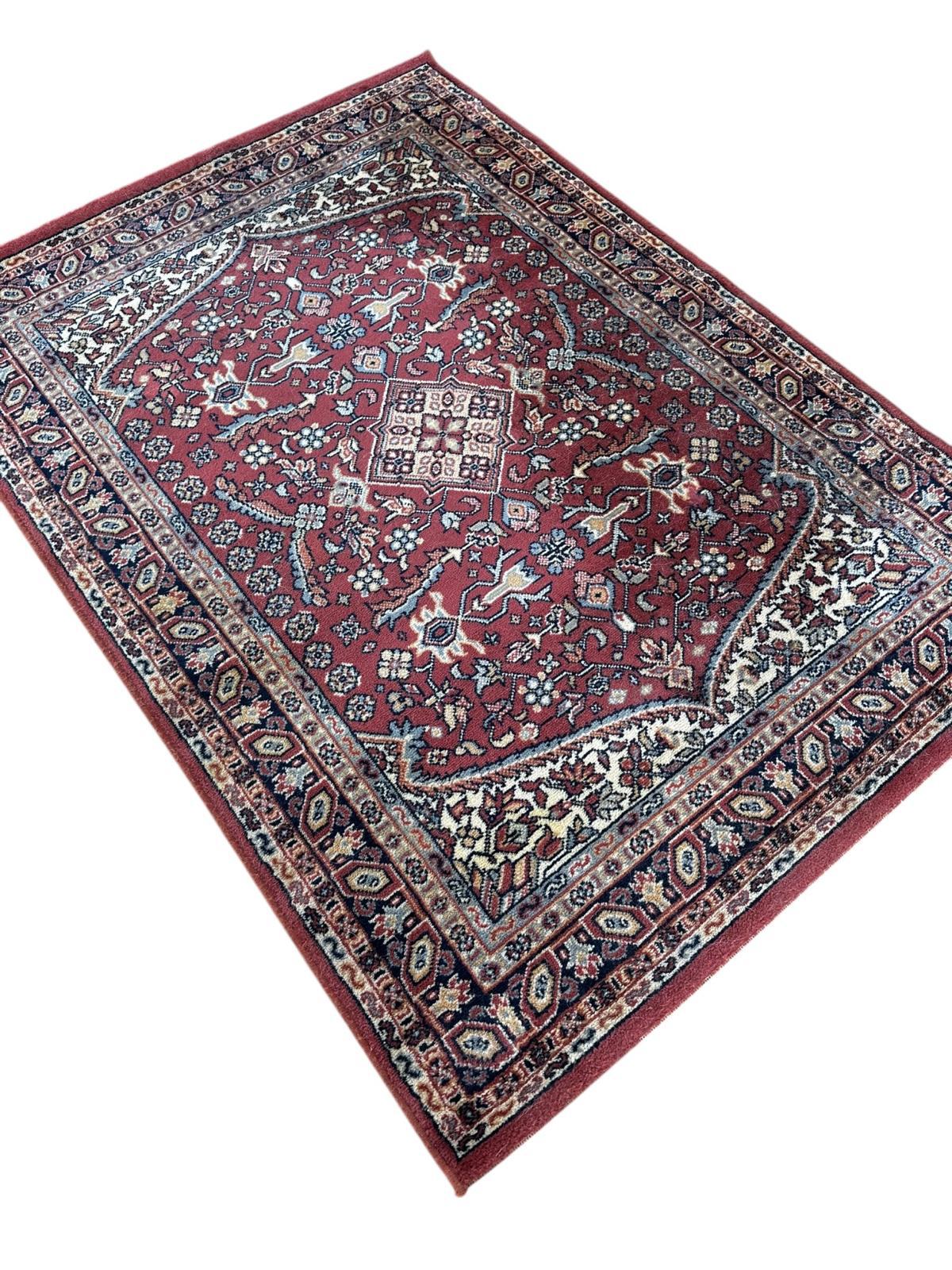 Tapis de style oriental 120cm x 170cm