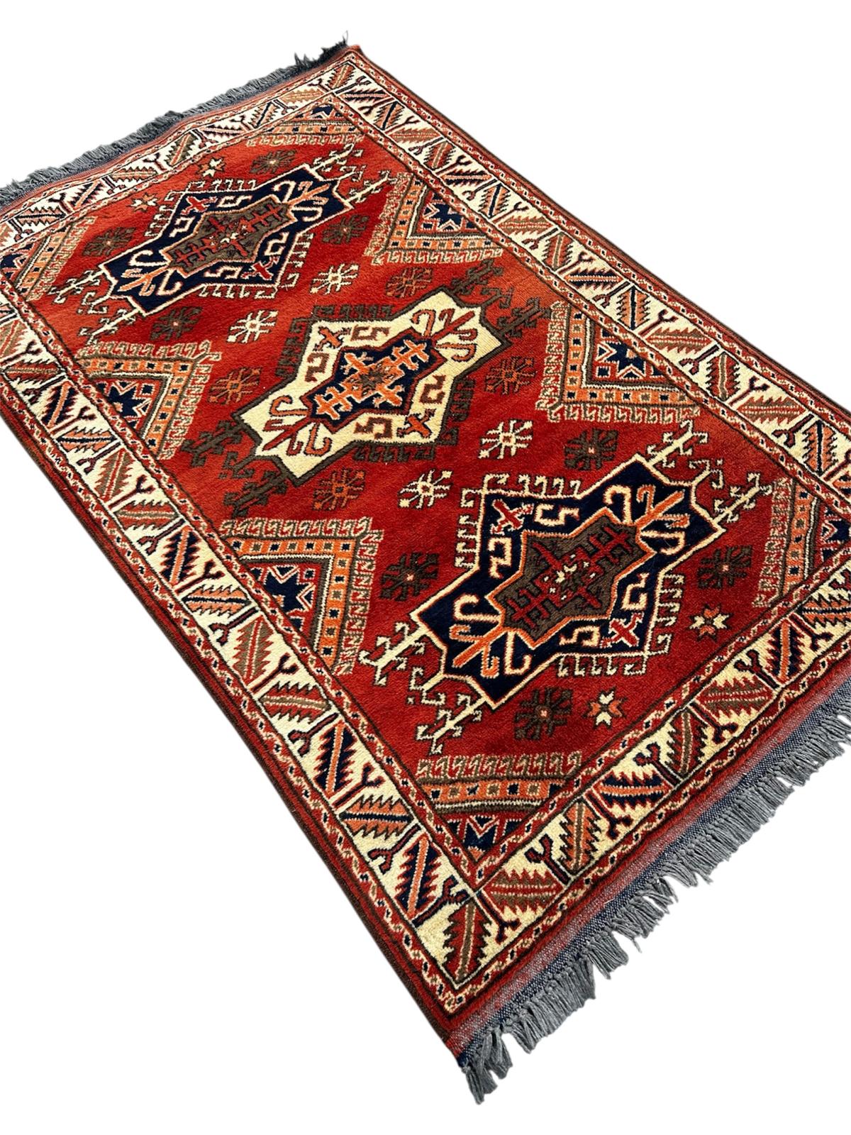 Tapis turc noué à la main 160cm x 100cm