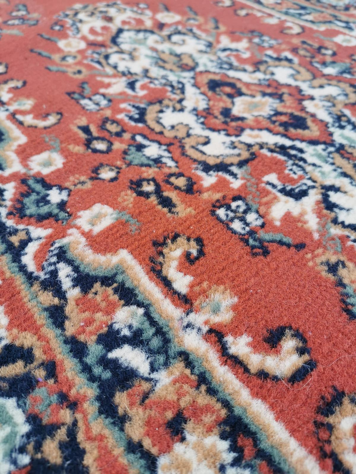 Tapis de style oriental 110cm x 60cm