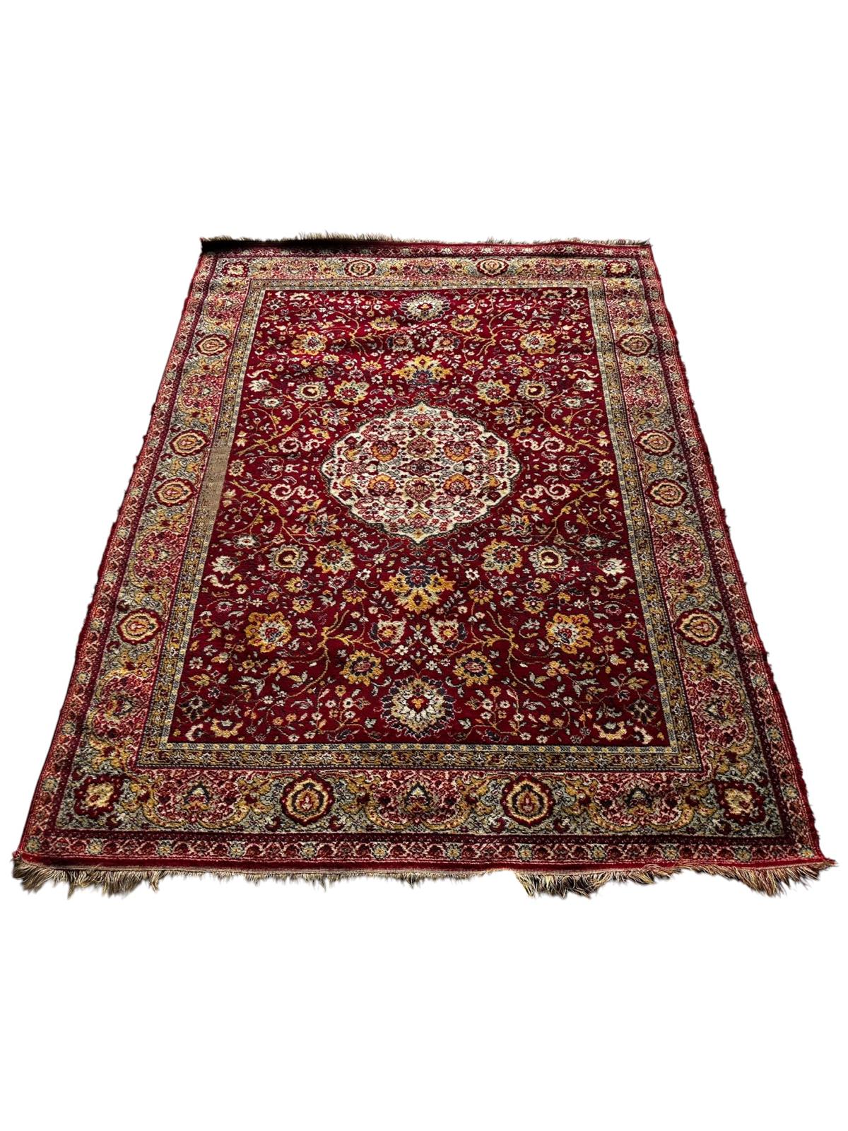Tapis de style oriental en laine 220cm x 170cm