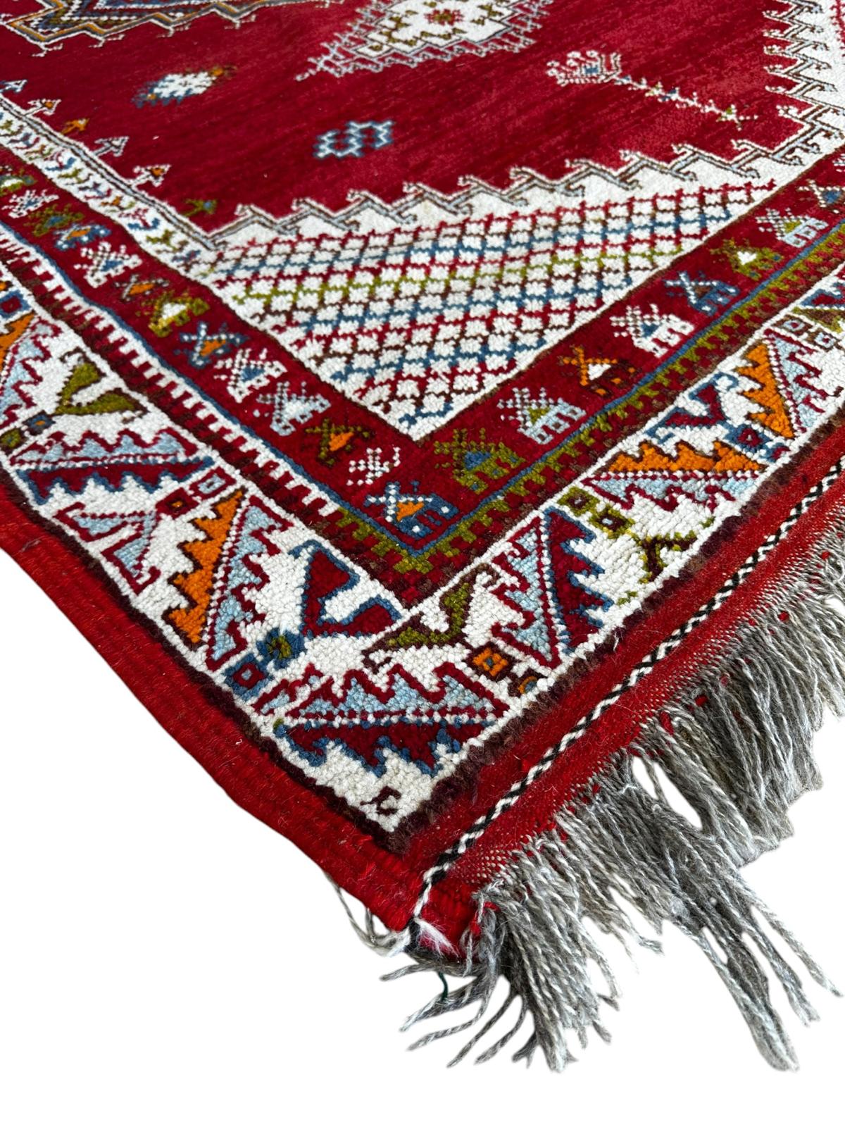 Tapis tunisien fait main 160cm x 245cm