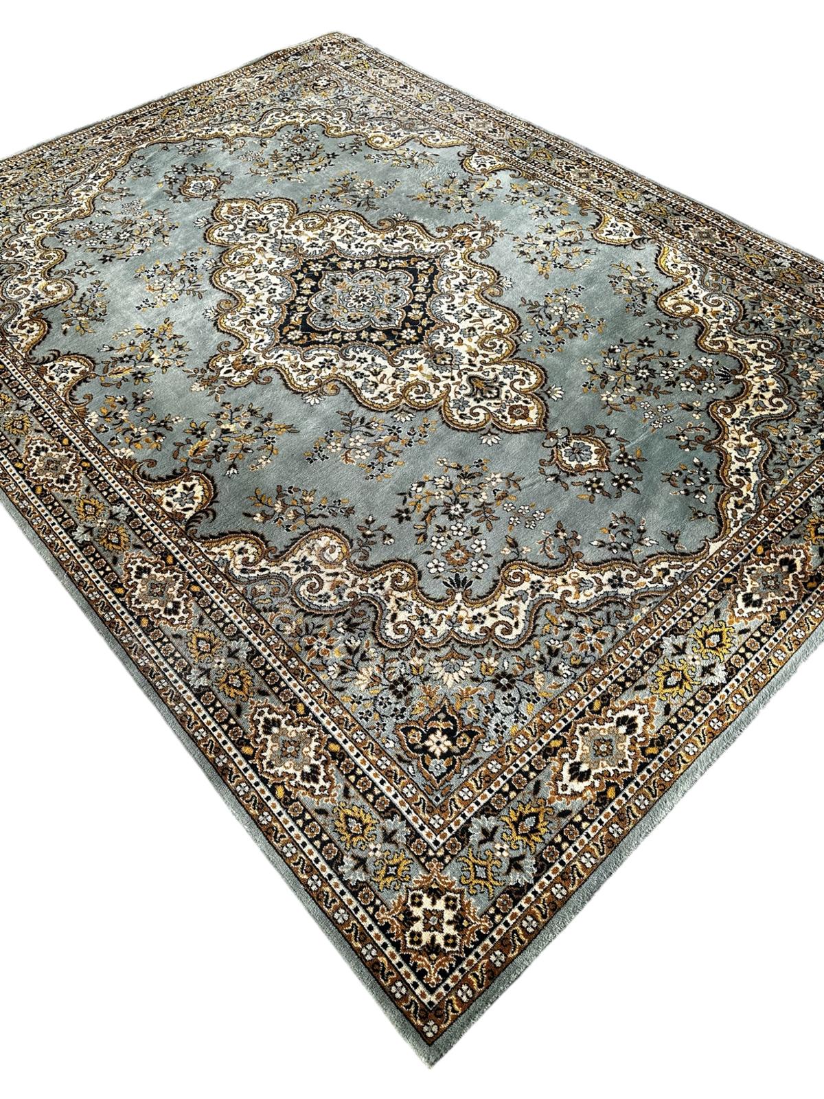 Tapis de style oriental 250cm x 340cm