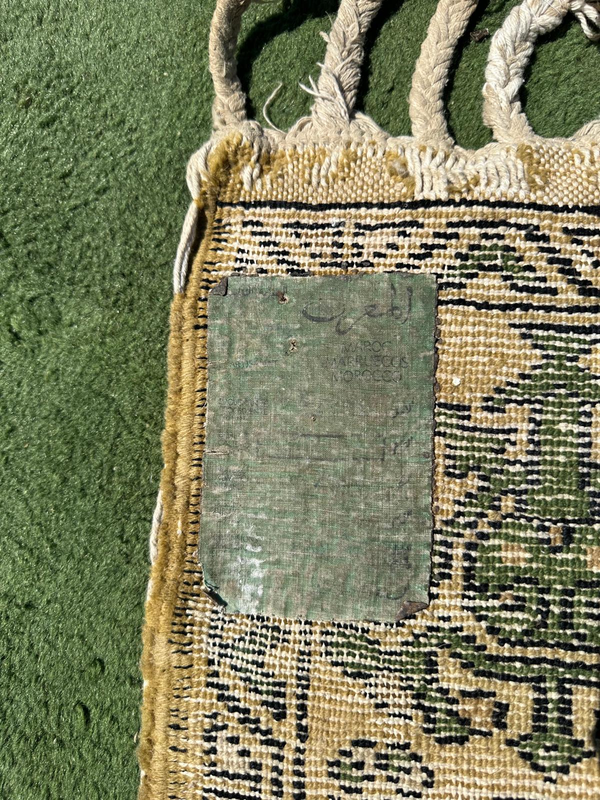 Tapis marocain vert fait main 3m x 2m