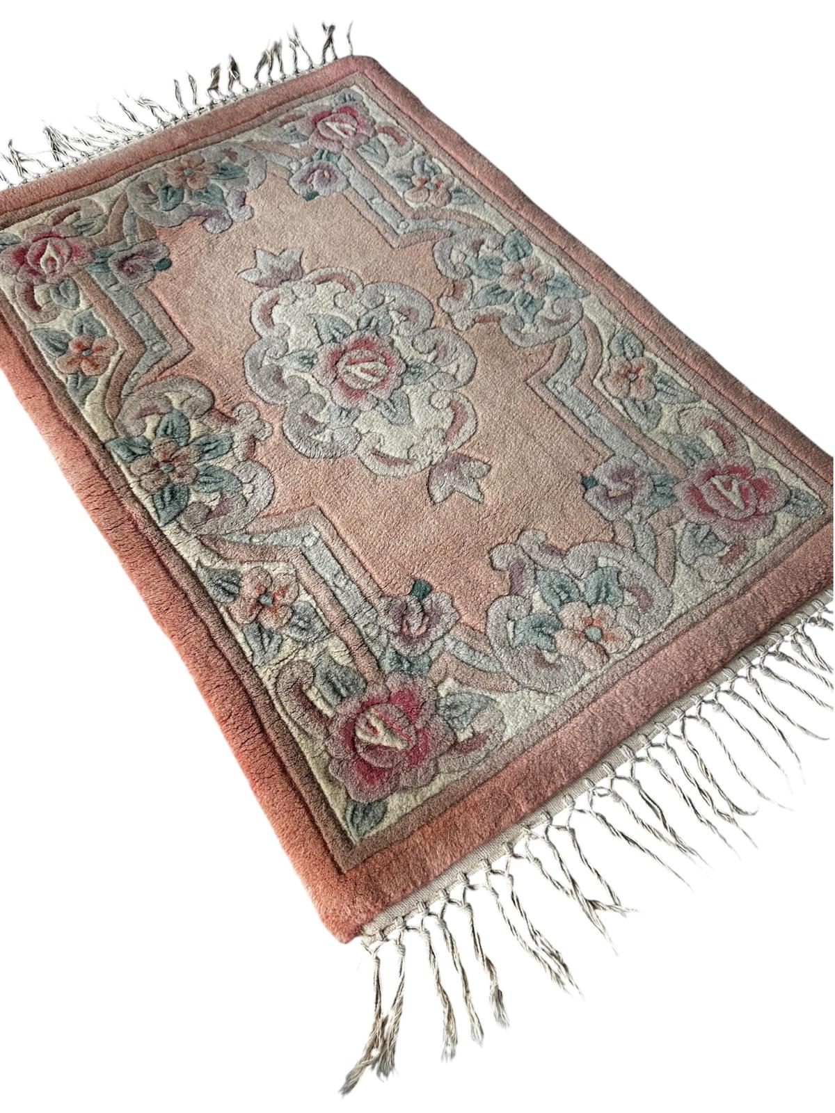 Tapis chinois fait main 100cm x 60cm