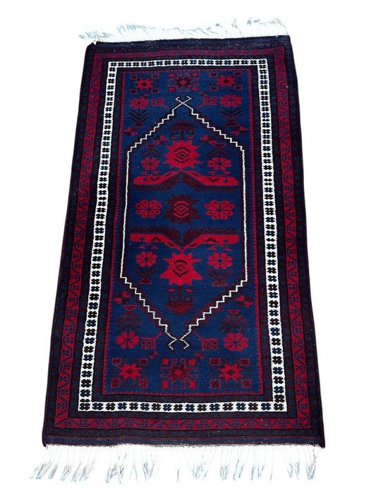 Tapis turc fait main 180cm x 160cm