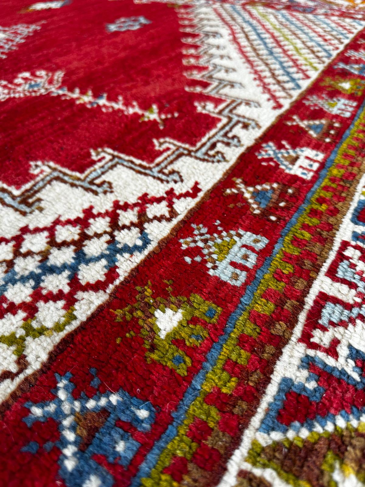 Tapis tunisien fait main 160cm x 245cm
