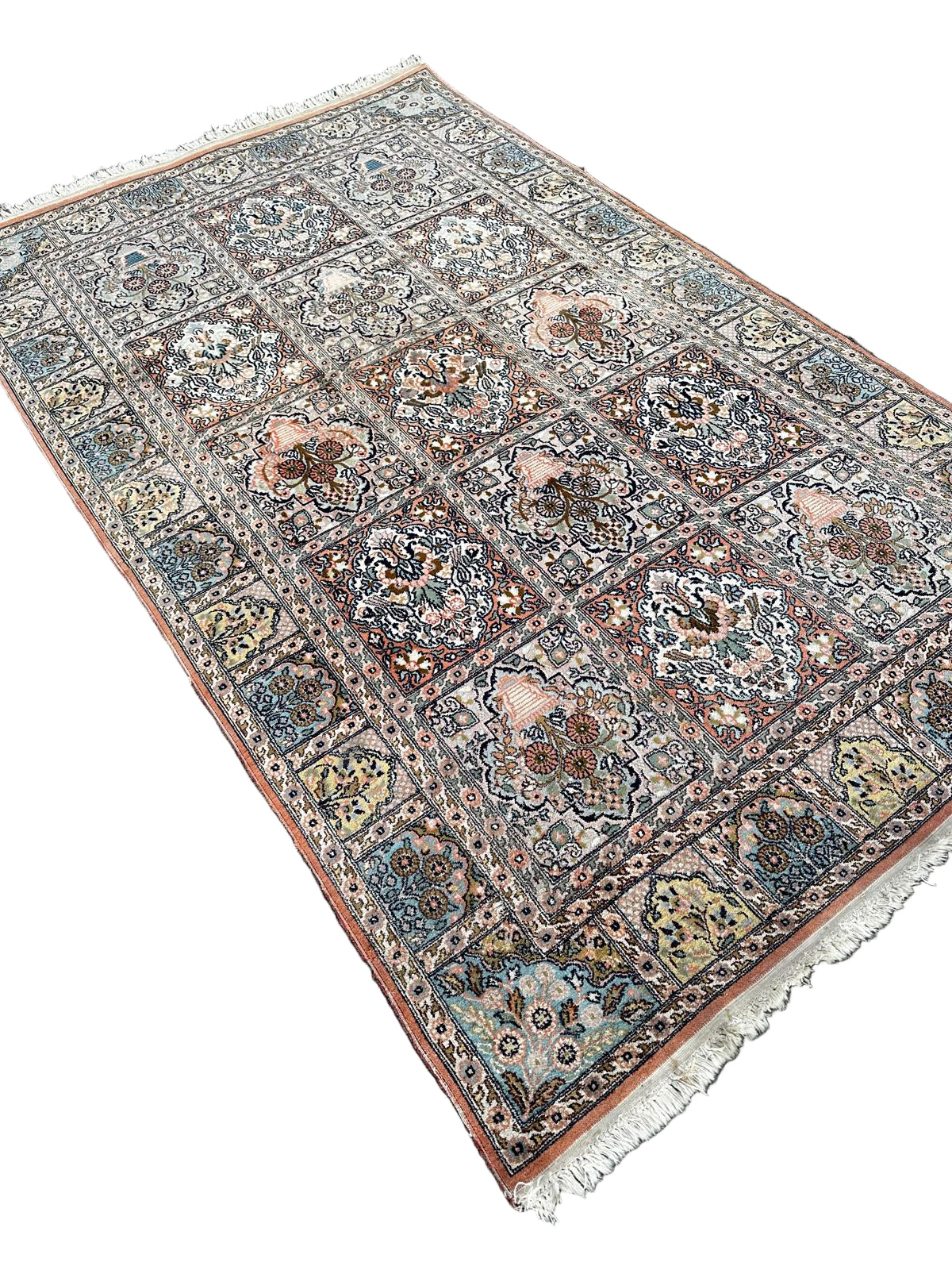 Tapis indien en soie 210cm x 120cm