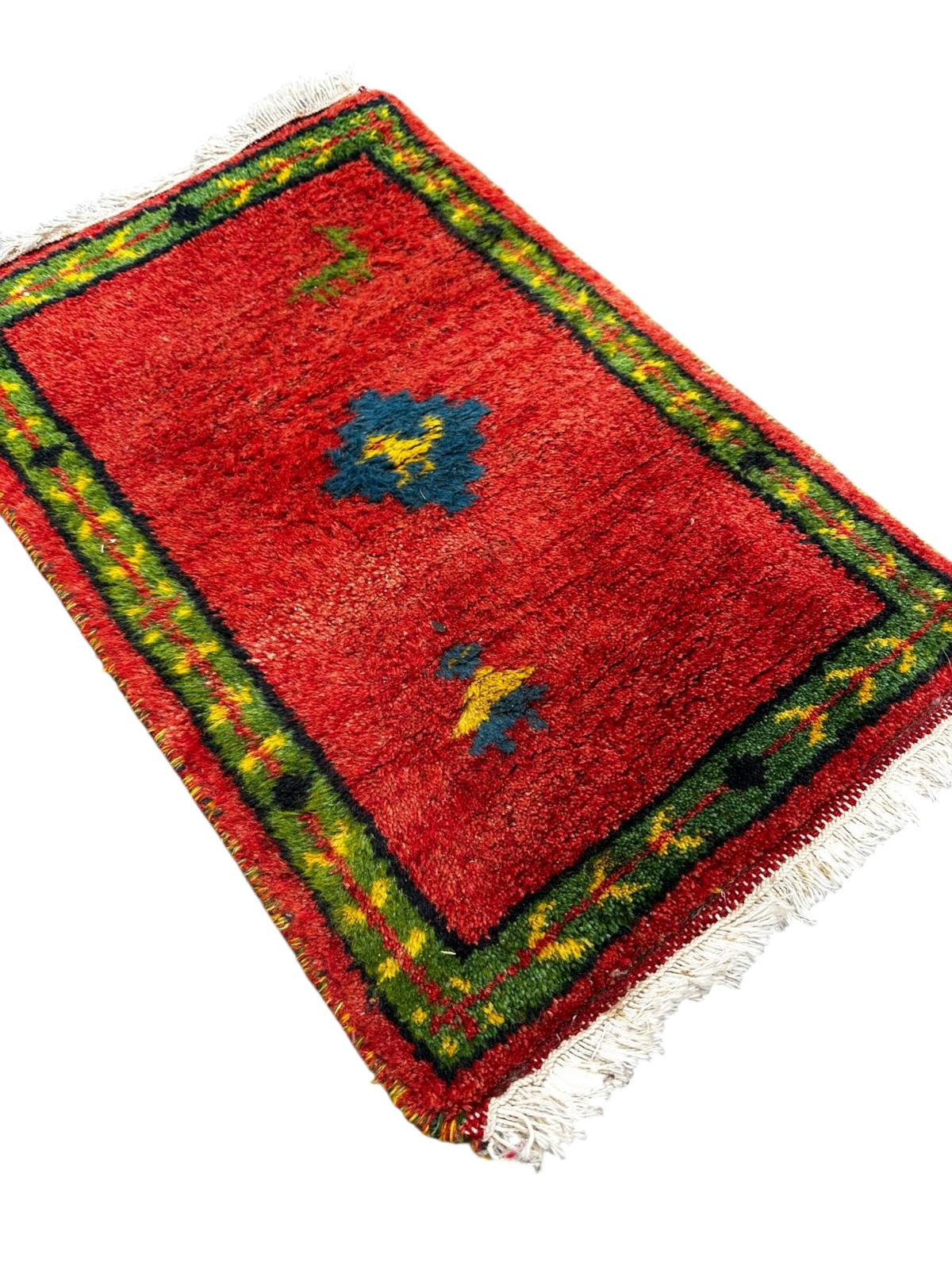 Tapis marocain fait main 70cm x 40cm