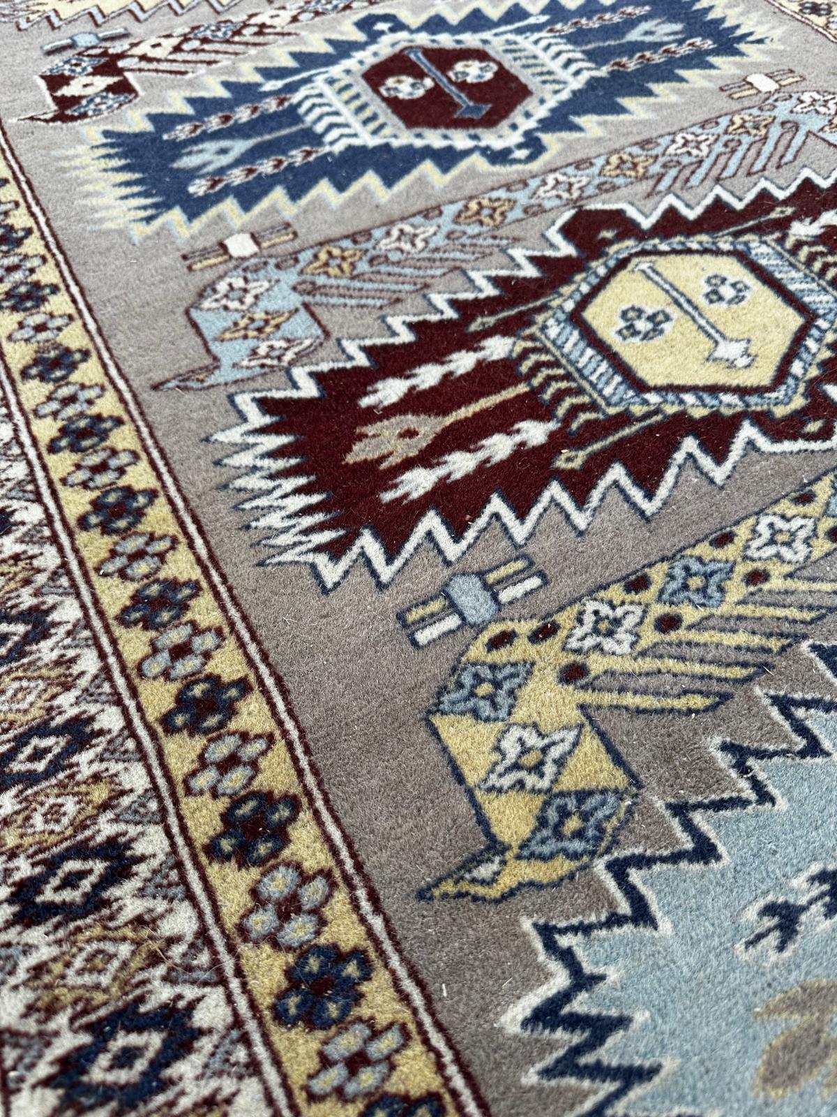 Tapis persan fait main 160cm x 90cm