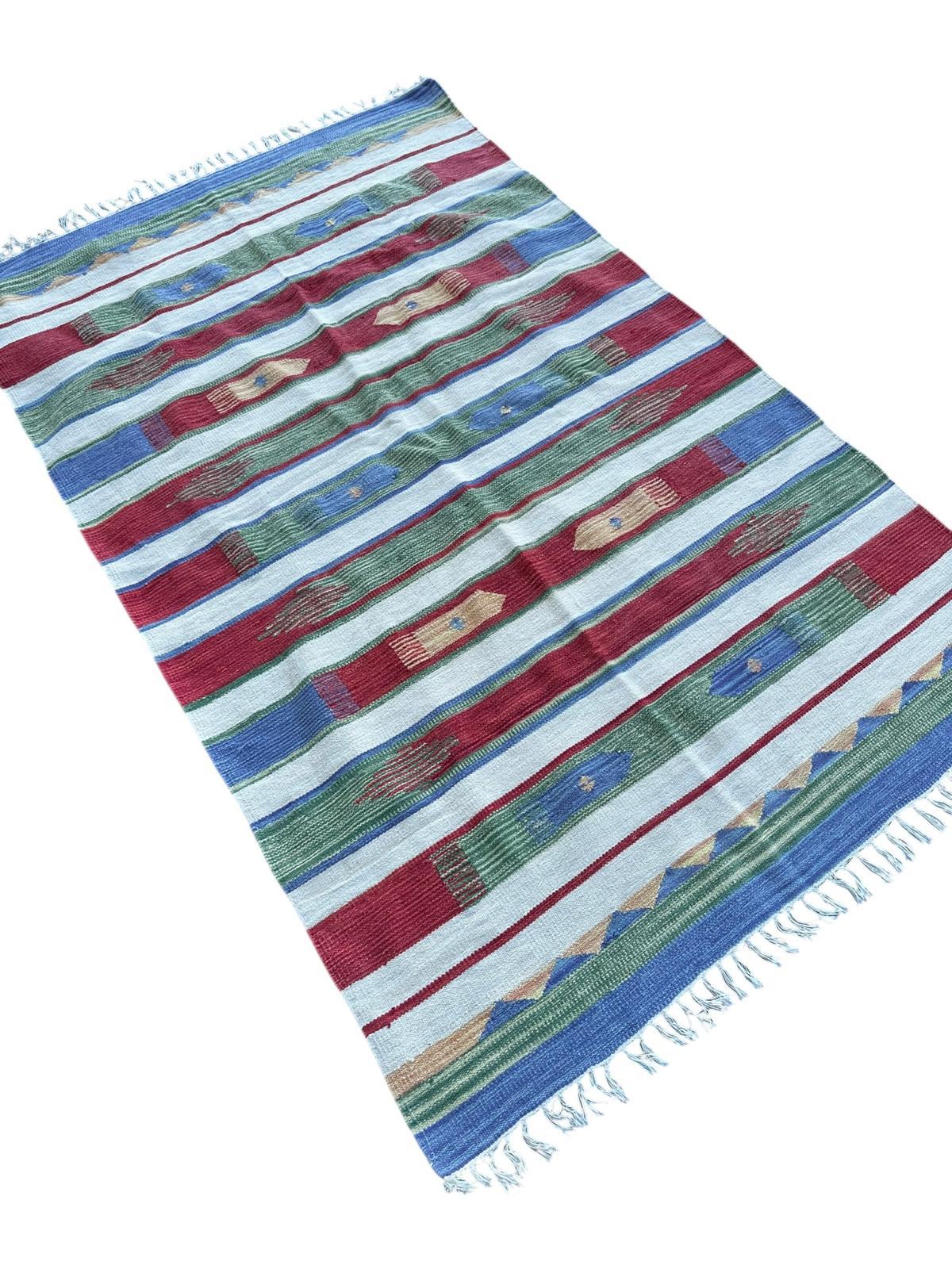 Tapis kilim fait main 180cm x 110cm
