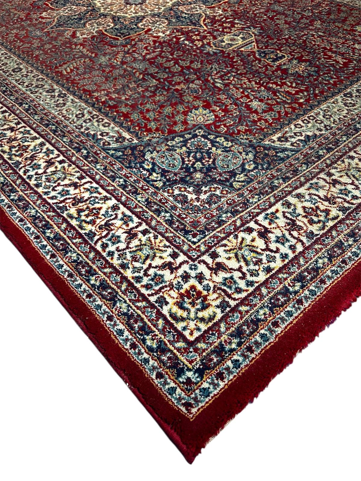 Tapis de style oriental 240cm x 170cm