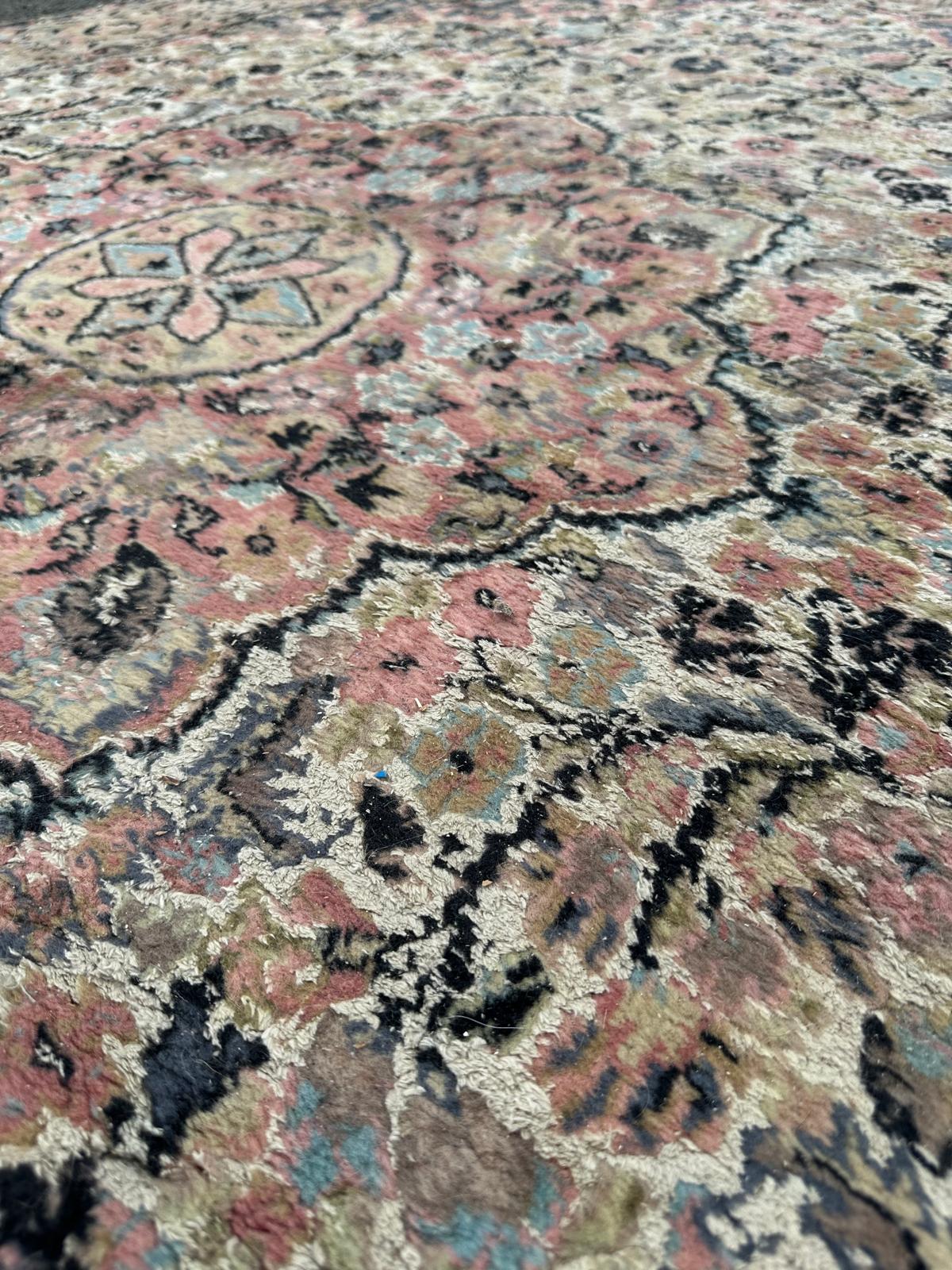 Tapis en Laine et Soie 280cm x 180cm