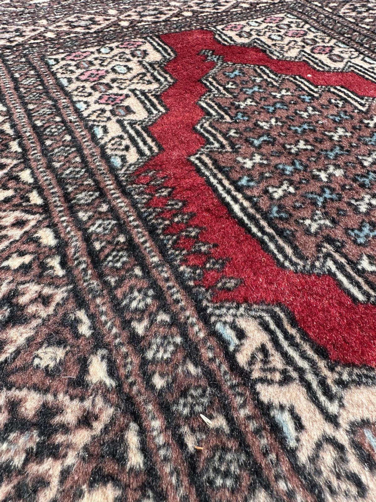 Tapis persan fait main 110cm x 60cm