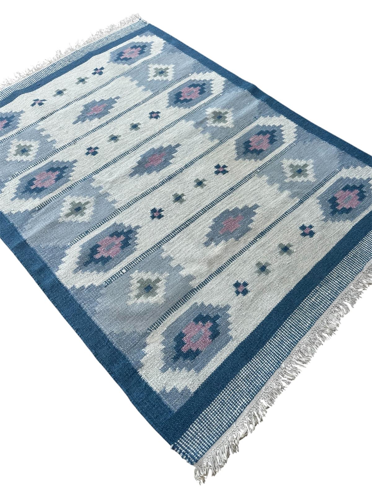 Tapis kilim fait main 200cm x 140cm