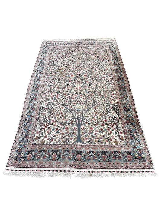 Tapis persan en laine et soie 285cm x 187cm